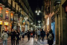 barcelona by night people on the streets